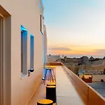 Central Hostel Oia Auberge de jeunesse *