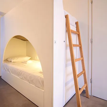 Central Hostel Oia * Oia