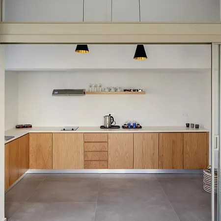 旅馆 Central Hostel Oia 伊亚