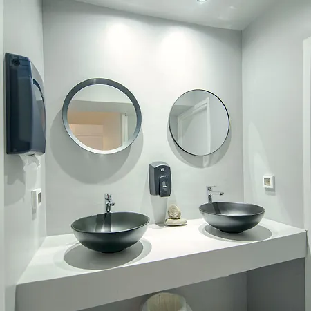 Central Hostel Oia Vandrarhem