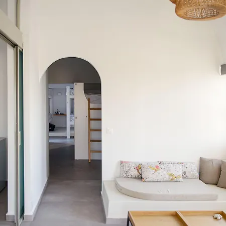 Central Hostel Oia Vandrarhem Oia