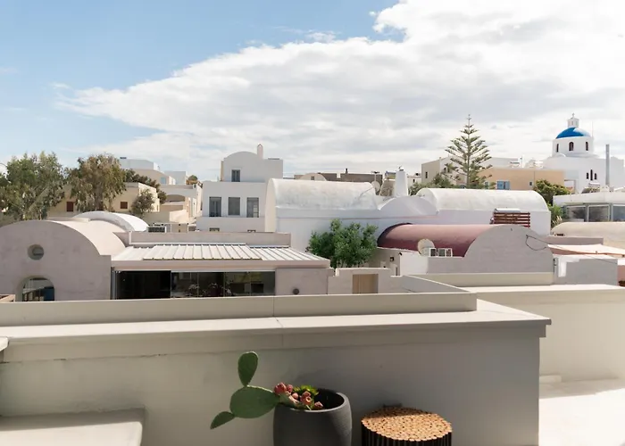 Central Hostel Oia 伊亚