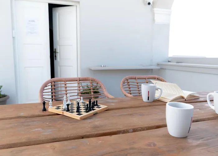 Central Hostel Oia Hostel *