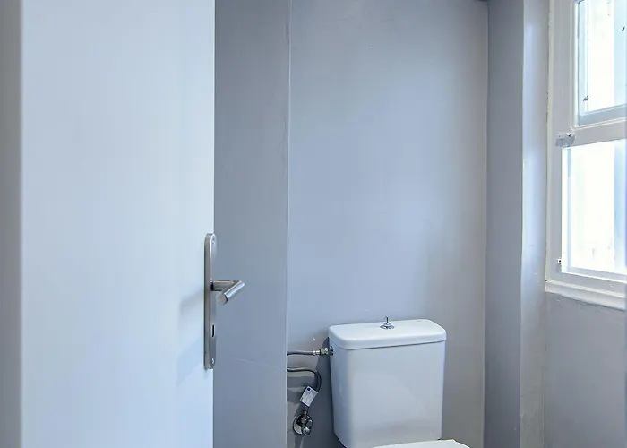 Central Hostel Oia Οία