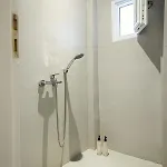 Central Hostel Oia