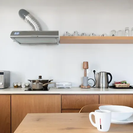 Central Hostel Oia *