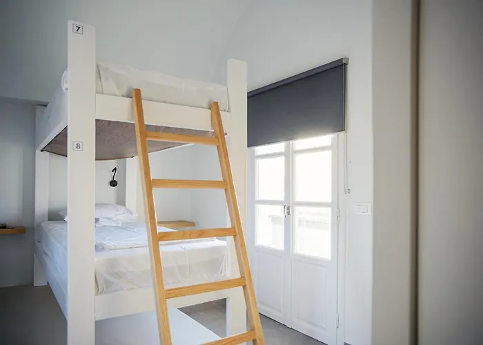 Vandrerhjem Central Hostel Oia *