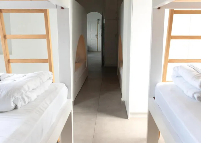 Central Hostel Oia Vandrerhjem Oia